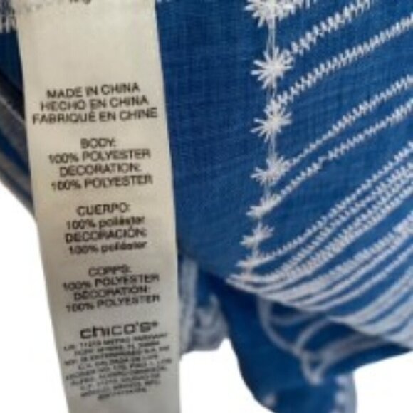 Chico’s Blue Enlarged Flower Artisan Popover Top 16 - Picture 4 of 4